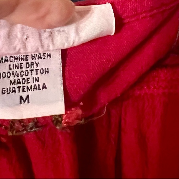 Red Smocked Embellished Blouse Made of 100% Cotton - Picture 7 of 7